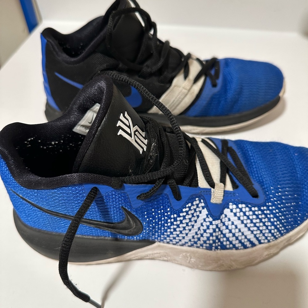 Nike Kyrie flytrap - Picture 4 of 5